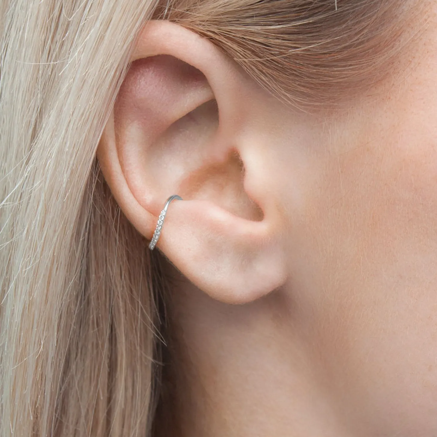Aria - 18Ct Gold, Pave Diamond Ear Cuff (Single)^The Alkemistry Sale