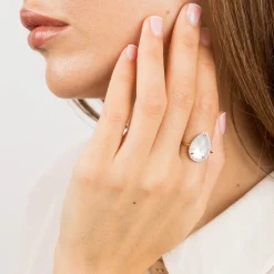 Morganne Bello 18Ct Yellow Gold Alma Pear Mother Of Pearl Diamond Ring^The Alkemistry Flash Sale