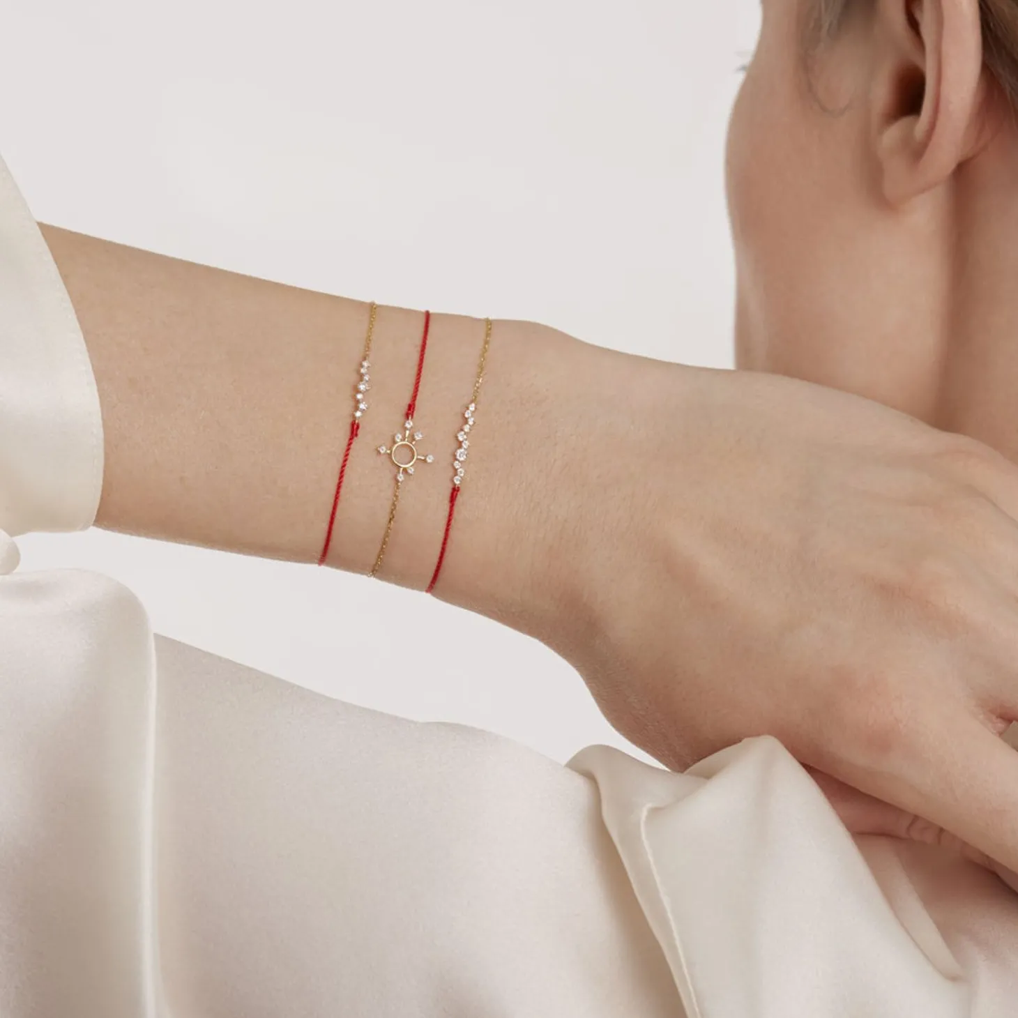 Ruifier 18Ct Yellow Gold Scintilla Deca Ray 10 Diamond Red Cord And Chain Bracelet^The Alkemistry Store